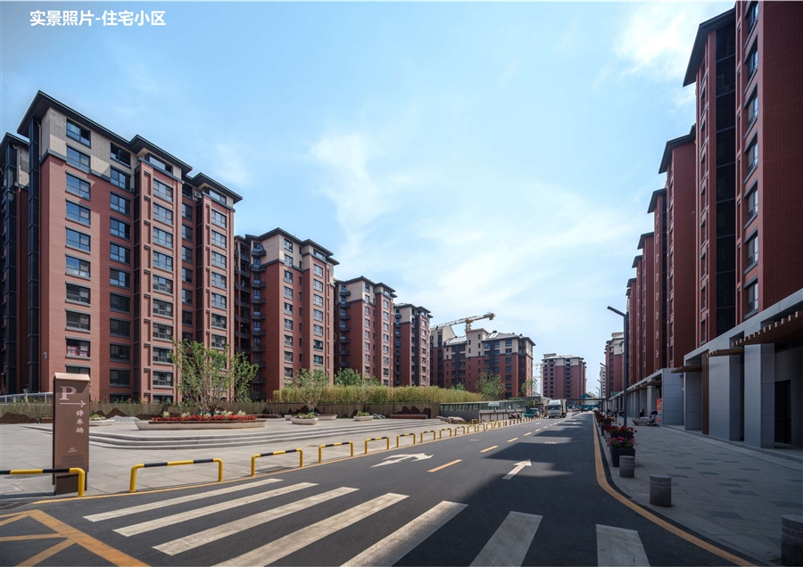 24_住宅小区实景照片.jpg