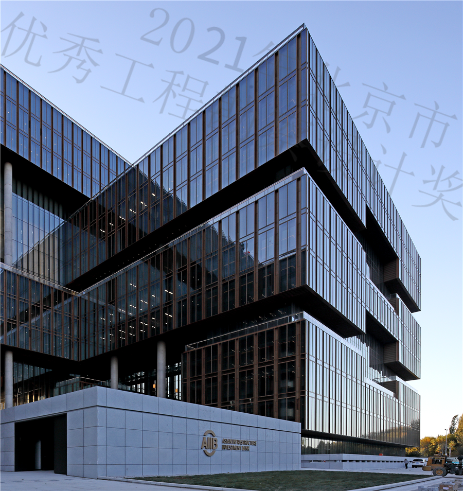 3、亚投行东侧入口处.JPG