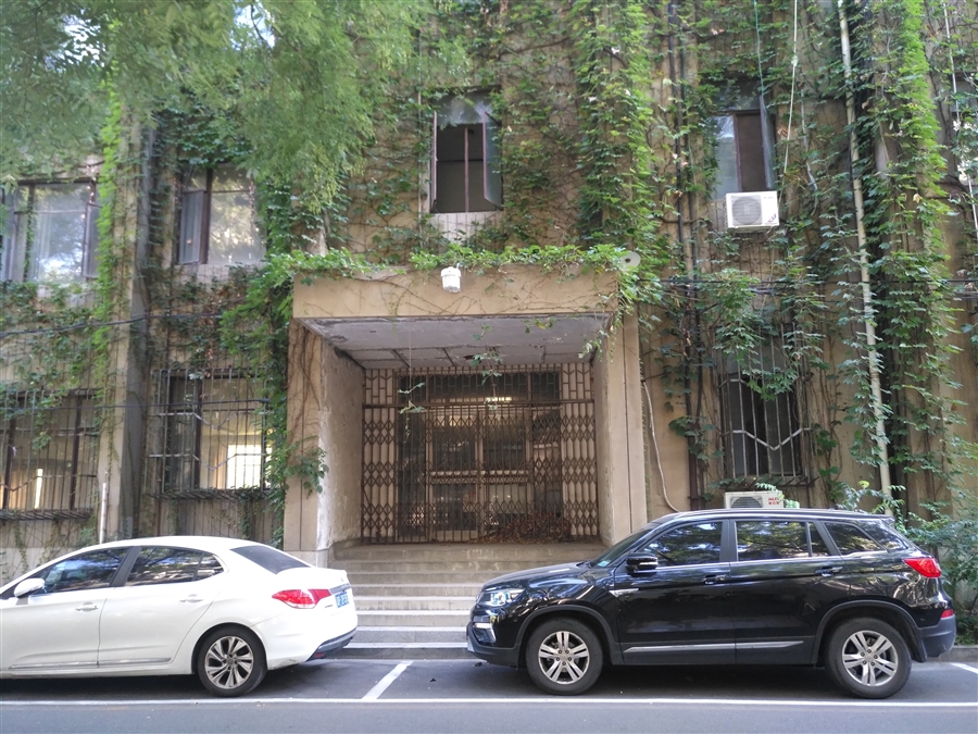 06A_南楼小门_改造前_20190923.jpg