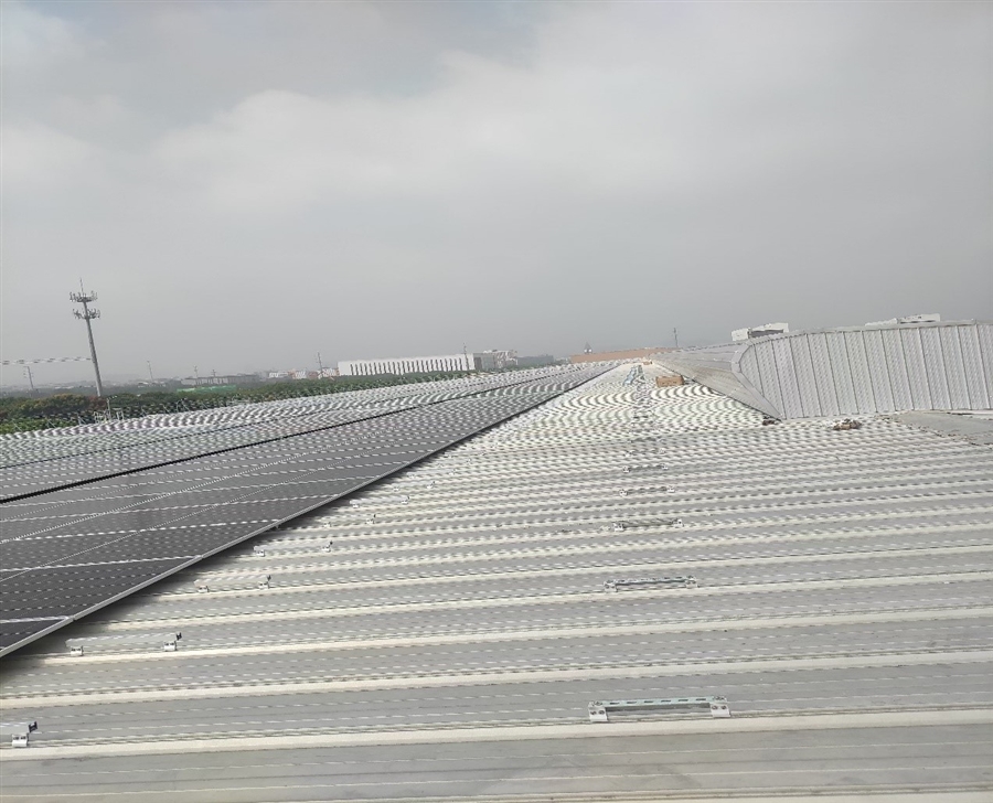 恩捷彩钢瓦屋面光伏组件.jpg