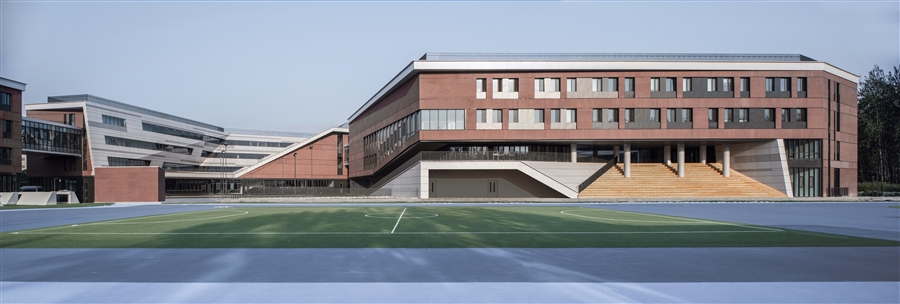 27_综合楼、小学楼_西立面全景.jpg
