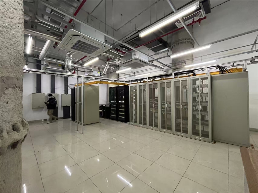 工程照片5：19号线车站通信机房.jpg