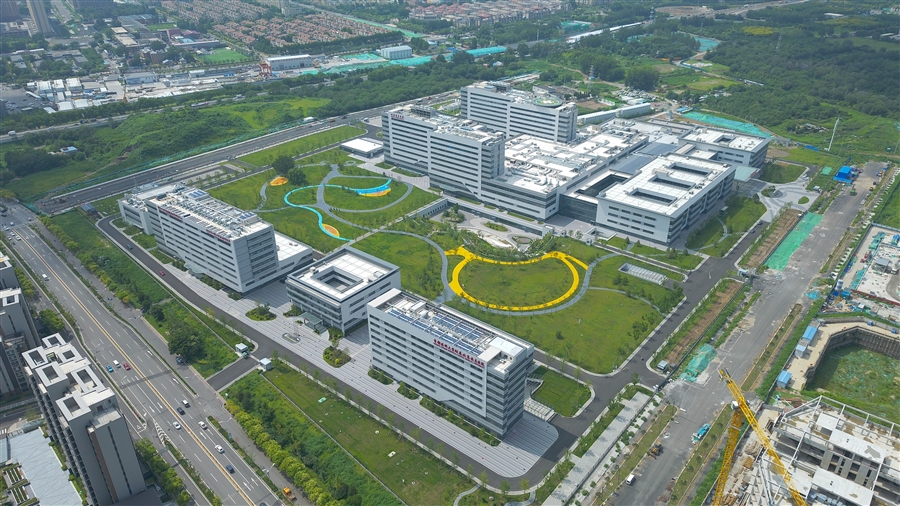 1.院区航拍图.jpg