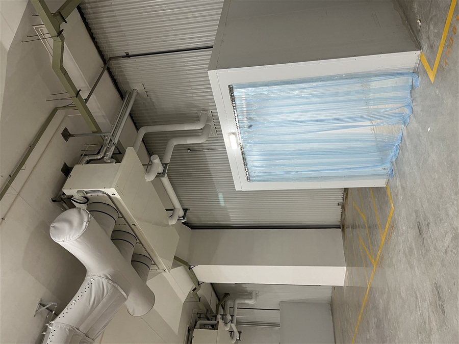 高层冷库内风机及缓冲间实景图.JPG