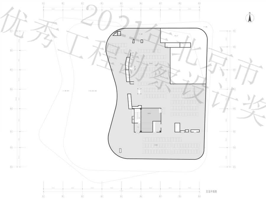10屋顶平面图.jpg