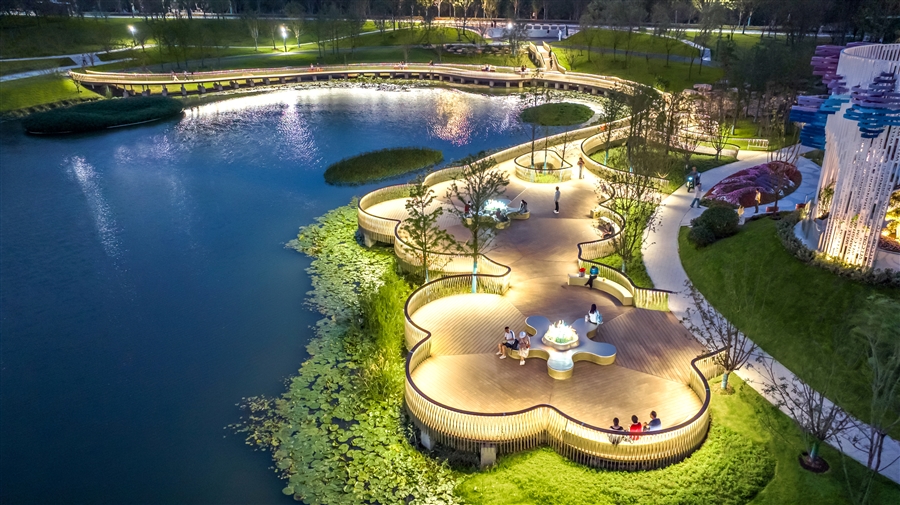 19_滨水空间夜景_.jpg