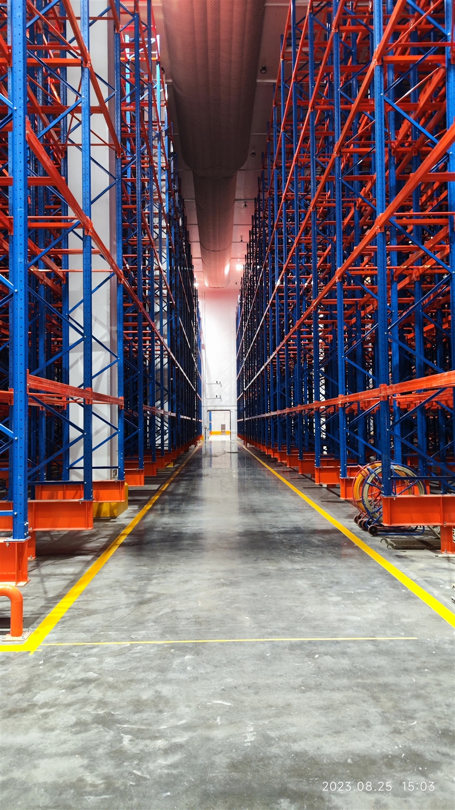 图集_现场照片_05库内货架现场照片.jpg