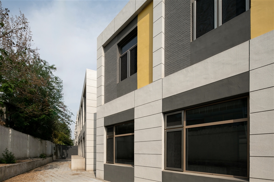 17_用地狭小的建筑边界.jpg