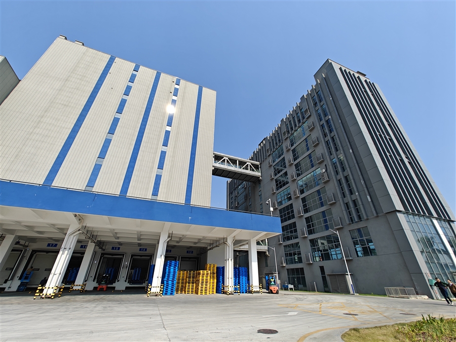 高层冷库及商业食堂办公实景图.jpg