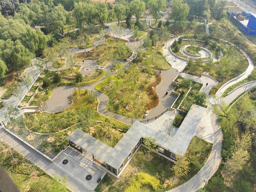 01鸟瞰全园实景.jpg