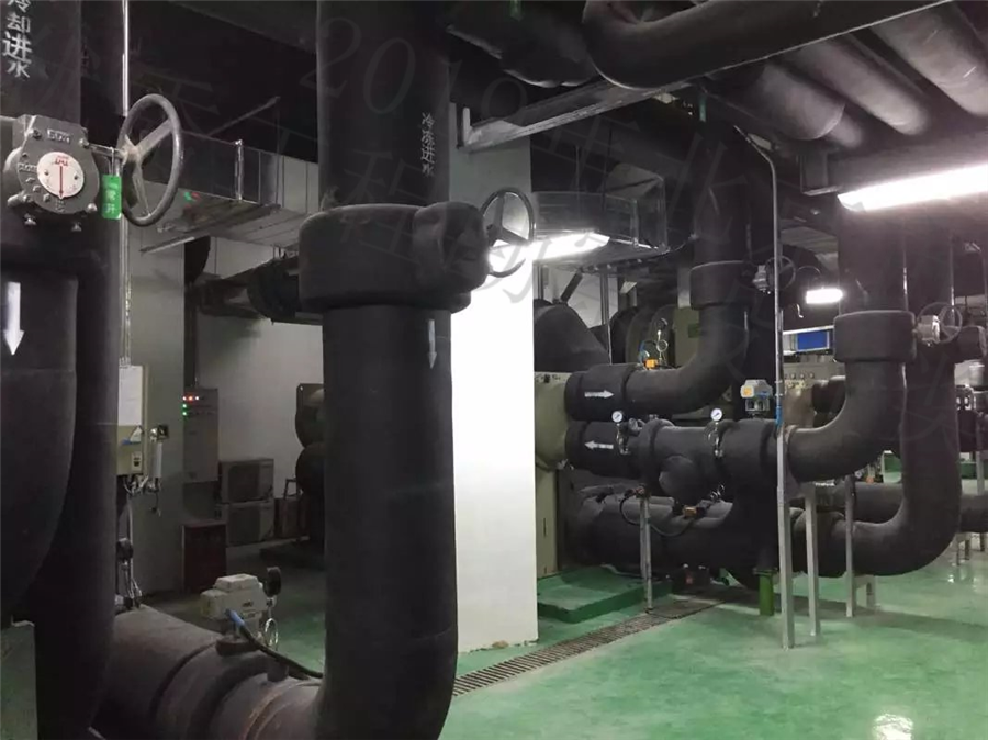 B01_制冷机房施工照片.jpg