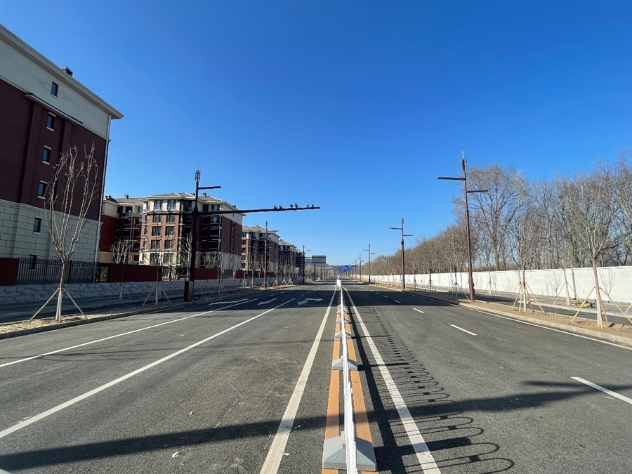 01_道路建成后横断面.jpg