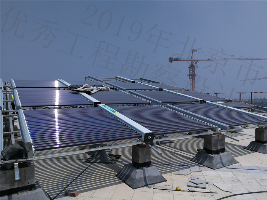 09屋顶太阳能.jpg