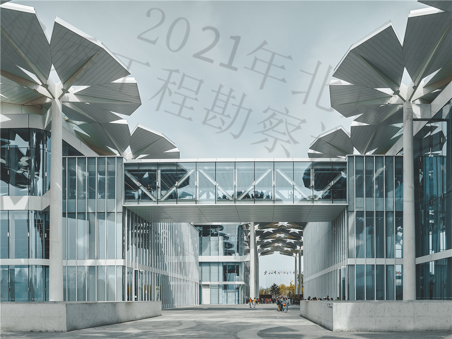32_国际馆南北展厅间连桥.jpg