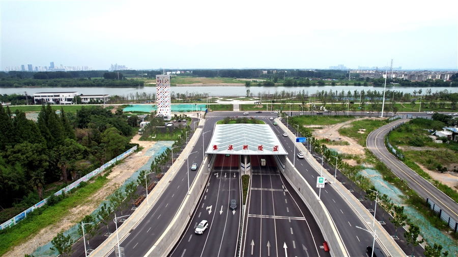 全貌照片2：隧道樊城端洞口及地面辅道全景1.jpg