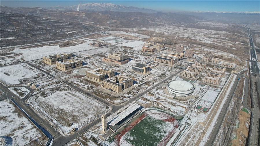 03_校园雪景鸟瞰.JPG