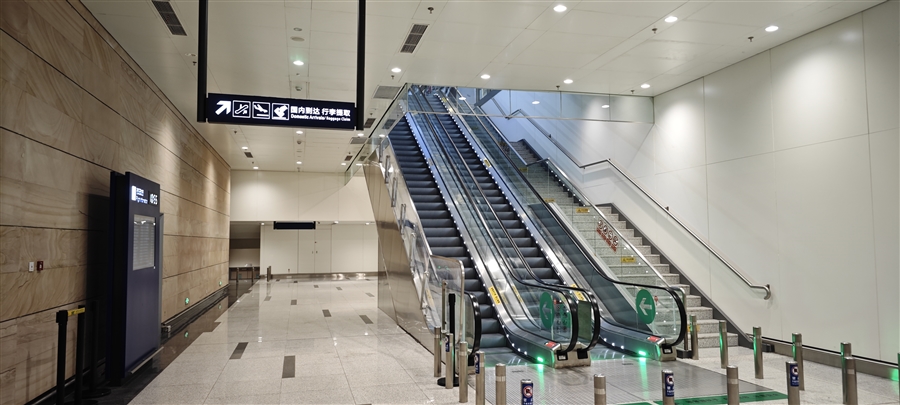 17_新增后中心区竖向交通.jpg
