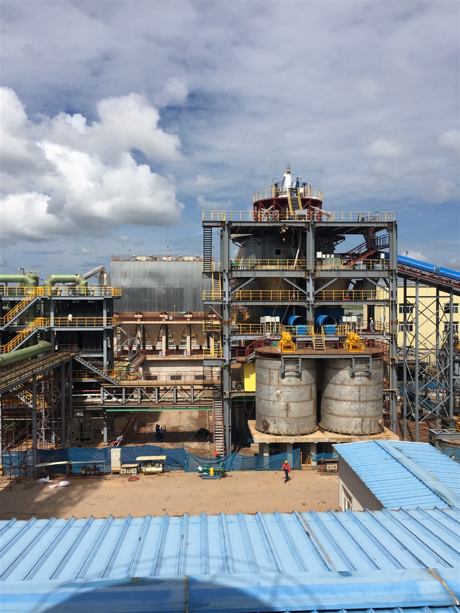 华刚二期冶炼工程现场10.JPG