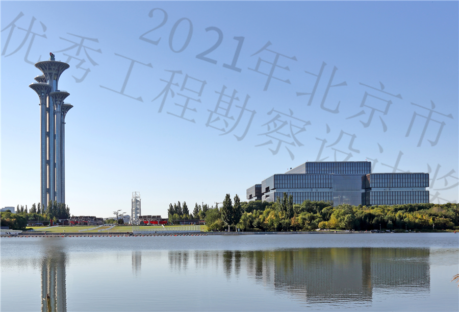 2、从奥森公园看亚洲金融大厦.jpg