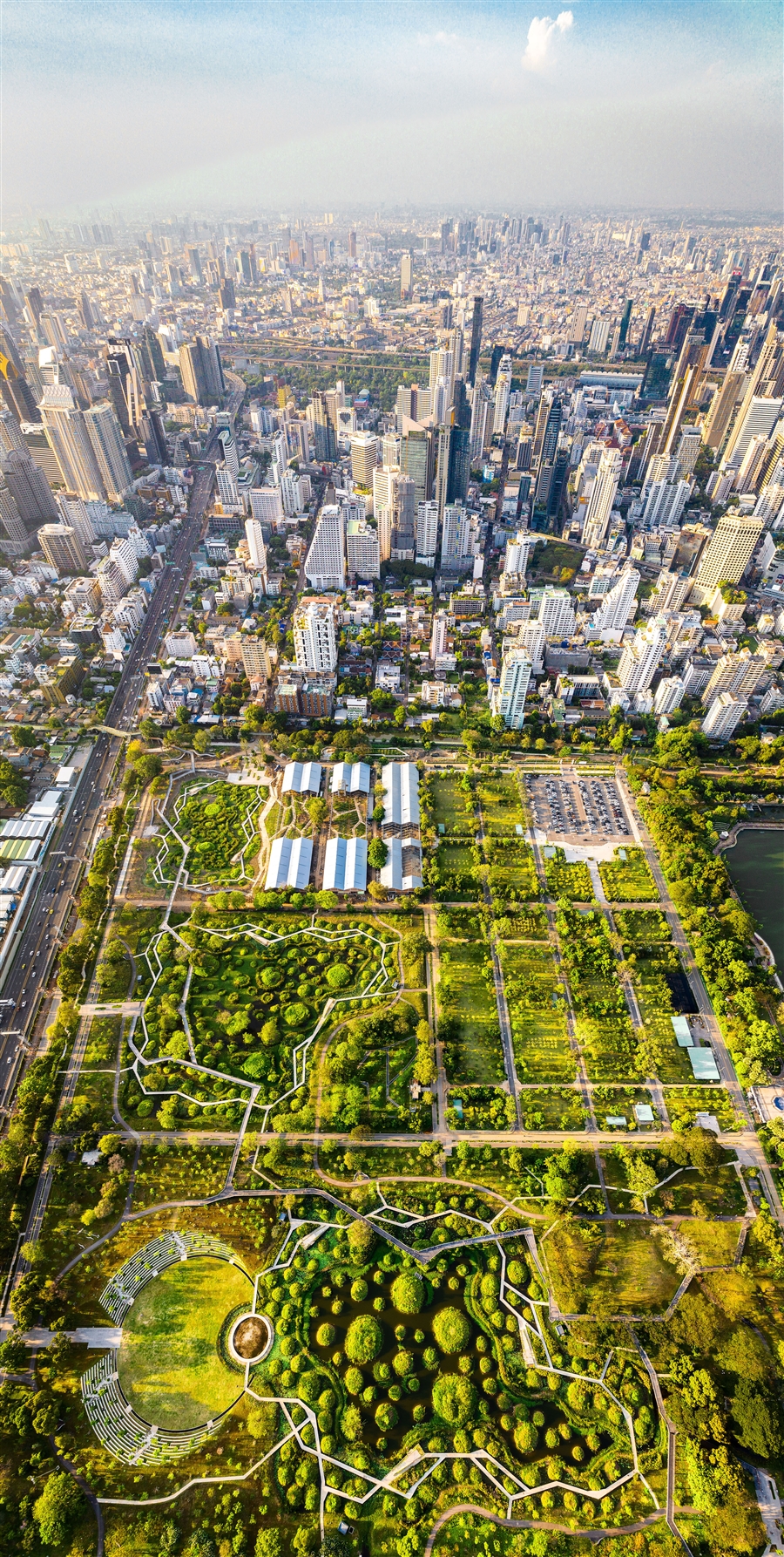 2_公园竖向航拍.jpg