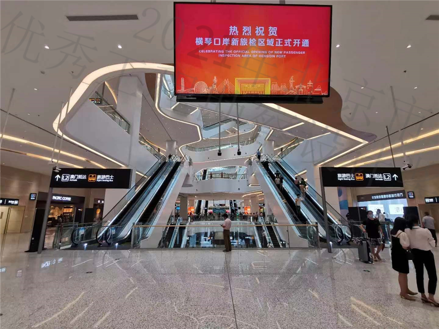 12_二层大厅商业区.jpg