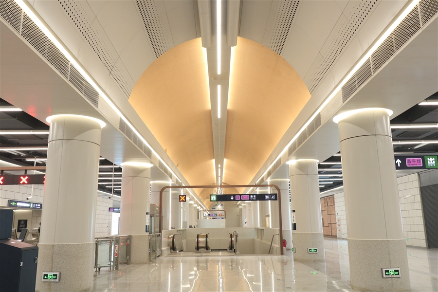 西土城站003（站厅）.JPG