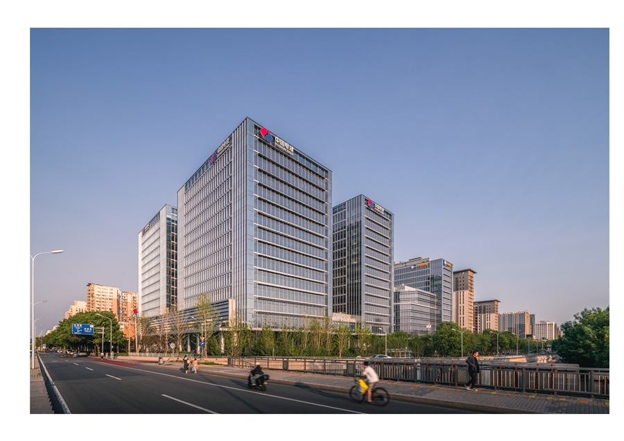 13_沿街全景.jpg