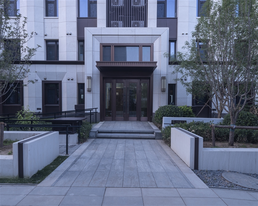 洋房住宅楼入口.jpg