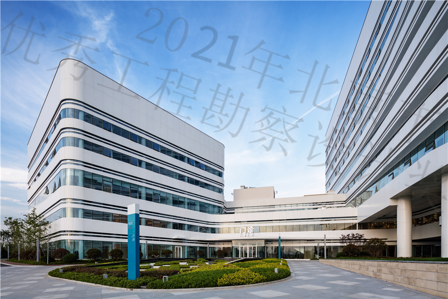 2_门诊入口.jpg