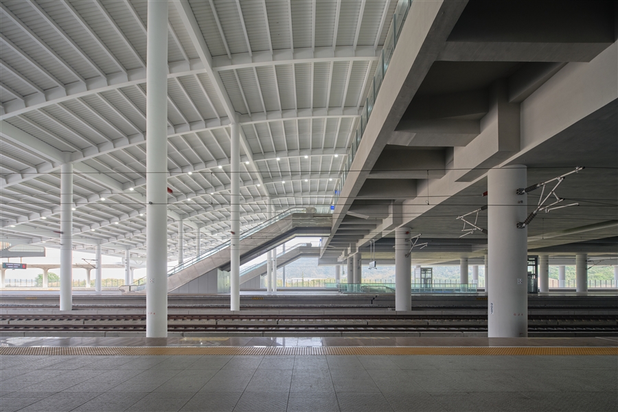 站台1.jpg