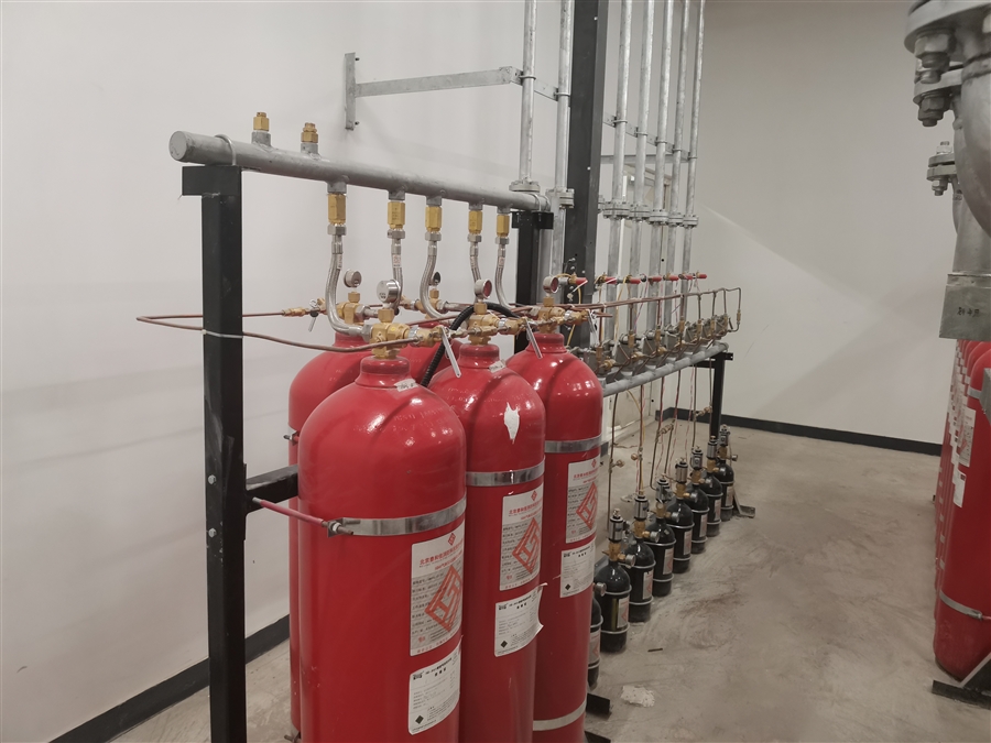 气灭钢瓶间.jpg