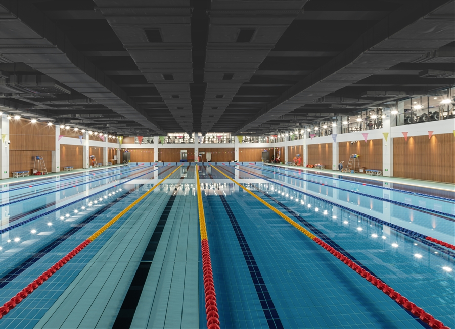 13_游泳馆室内.jpg