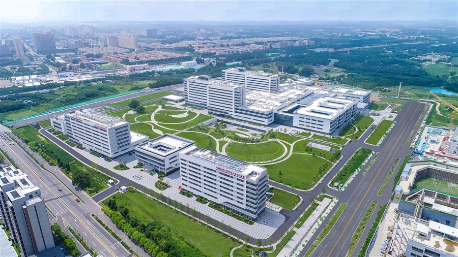 21_院区鸟瞰.jpg