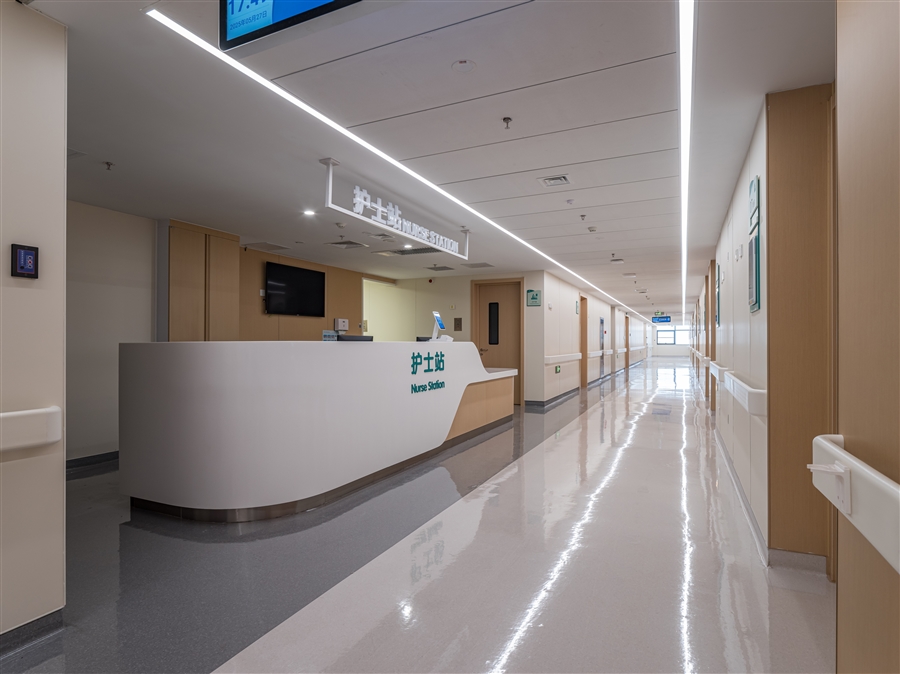 19住院走廊.jpg