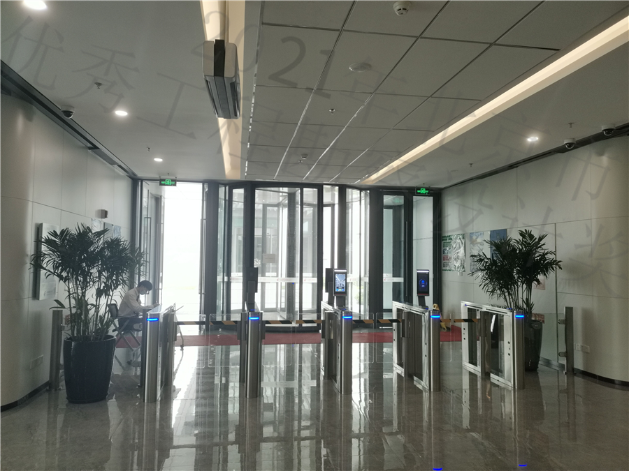 01_F05_1_运行楼大厅入口摄像机04.jpg