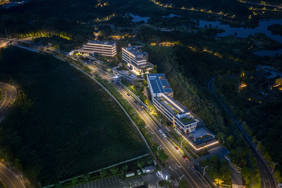 25地块四公寓夜景鸟瞰图.jpg