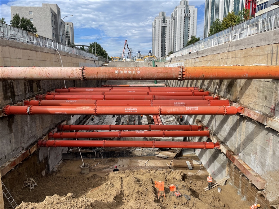 15.闭合框架开挖.jpg