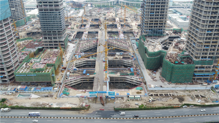 基坑航拍1_中建二局.JPG