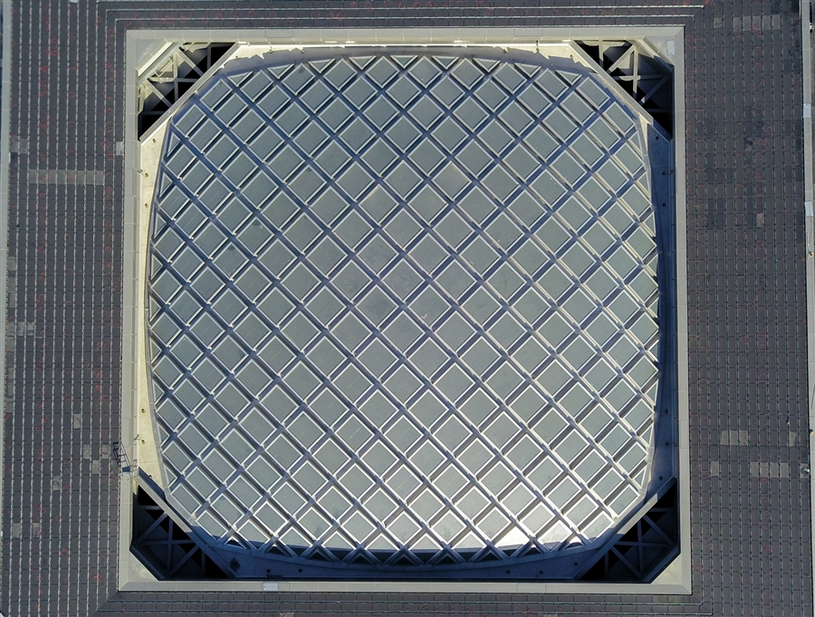 2.室外照片_9屋面鸟瞰.jpg