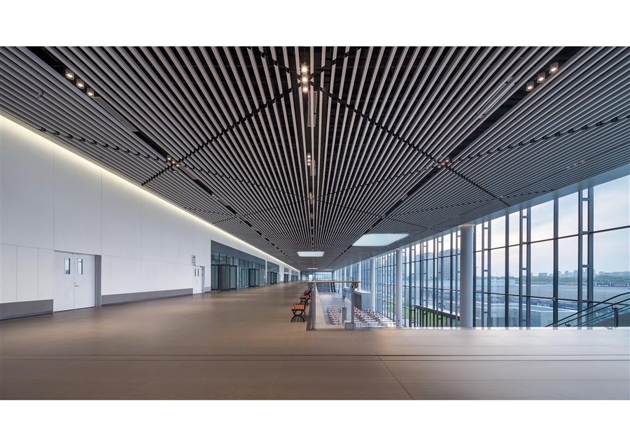 24_交通连廊内景2.jpg