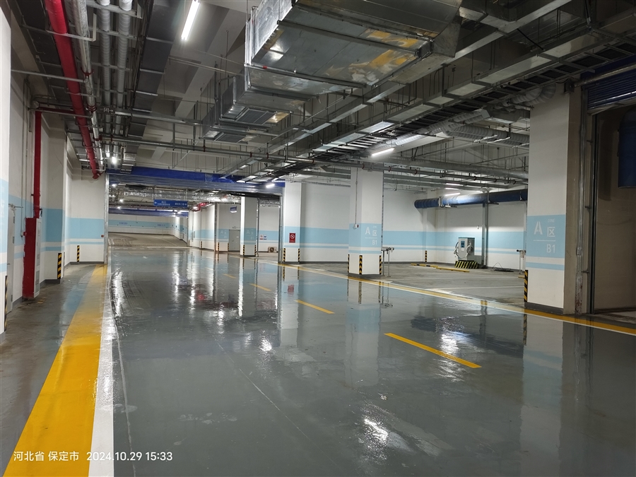 停车库.jpg