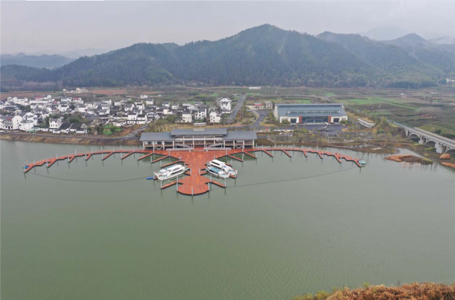 月半湾码头2.png